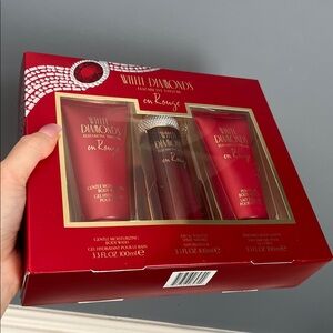 The Elizabeth Taylor Collection 3 Piece Gift Set NEW✨